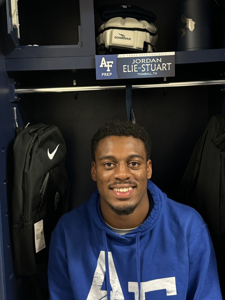 Dropping that man off at the LAB!
The journey begins!