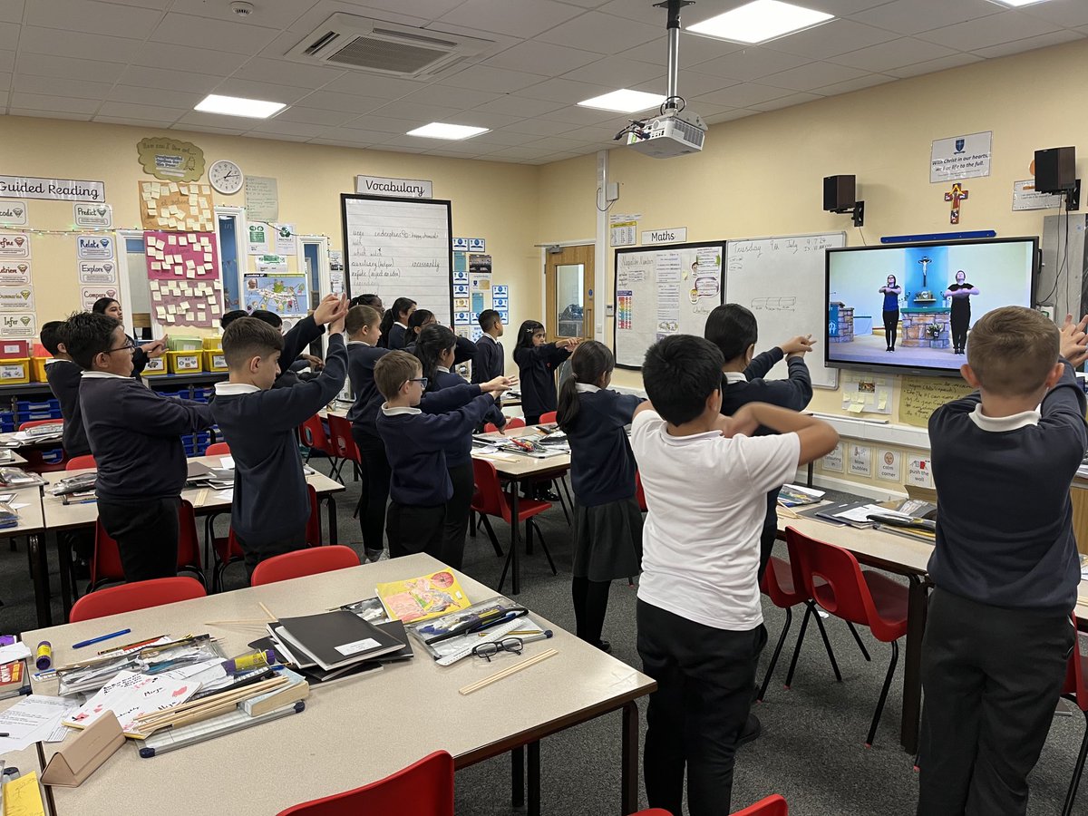 ClaireSimons18's tweet photo. Year 5 practising ‘Testify’ for their Liturgy Day with all their Year 5 peers across the Trust. Emotional. #livinglifetothefull ⁦@stanneskly⁩ ⁦@bcw_cat⁩ https://t.co/f0keMd2Cd2