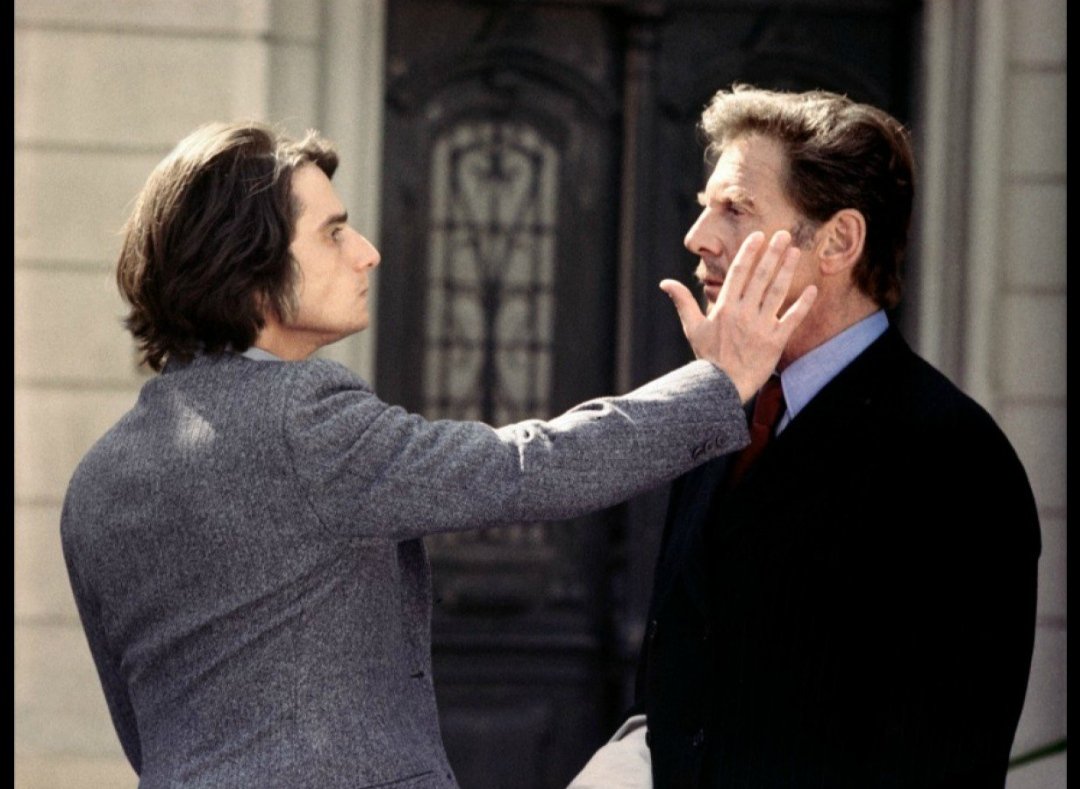 Rigodon61's tweet photo. @DannyDrinksWine La nuit américaine
(Day for Night)
#Truffaut 1973

#metacinema https://t.co/GEZqVlyHIl