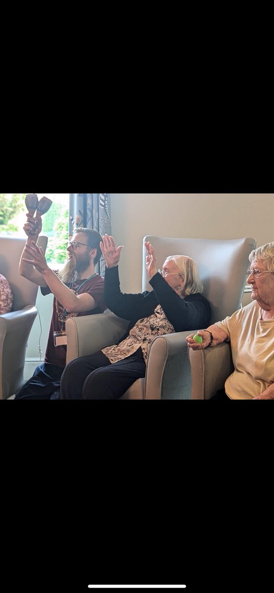 Oak Tree Lodge care home tweet media