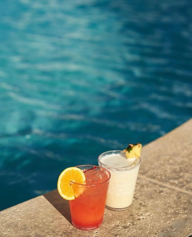 FtLauderdaleMag's tweet photo. If you like piña coladas... 🍹  #PinaColadaDay 

#fortlauderdale #ftlauderdale #solauderdale #pinacolada #drink #drinks #cocktails #pool #poolside #beach #ftlbeach #fortlauderdalebeach #atlantichotelfl #atlanticfll #fll #ftl #fllbeach #broward #southflorida #florida #visitflorida https://t.co/Q6WzRO4LQ1
