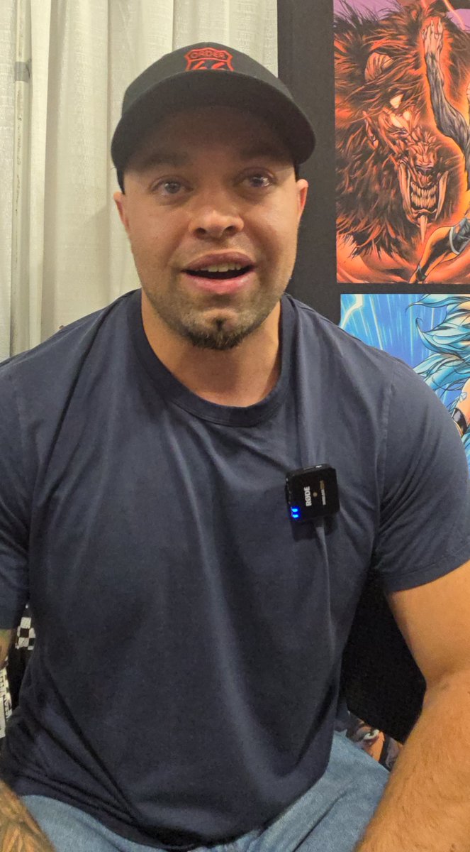 SengCenter's tweet photo. At #FANEXPODenver2024, @realswtheory joined @TheRippaverse booth.

Read @DenverGazette how this YouTube star is making waves with fans &amp; spreading love for George Lucas Star Wars 🌌⬇️

https://t.co/GLsAMWZTva

Full video interview w/ Theory coming soon!

#StarWars @FanExpoDenver https://t.co/zDYFTnSwMc