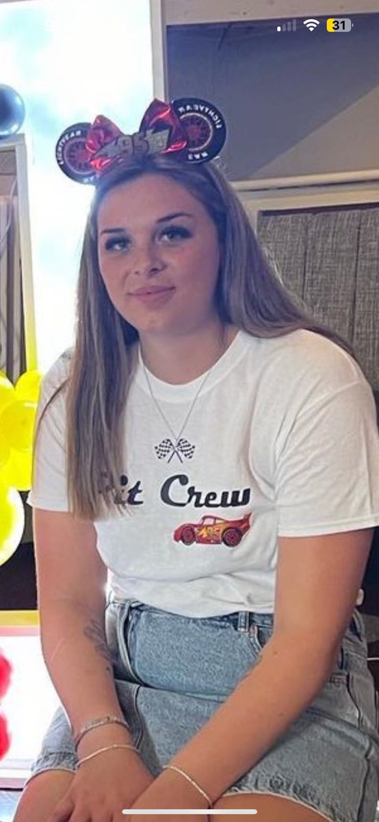 megxefc's tweet photo. Horrible excuse of a human being. Bringing a dead child into something that has nothing to do with her while she has a child🤢 horrible bitch https://t.co/HuFYtpgNpO