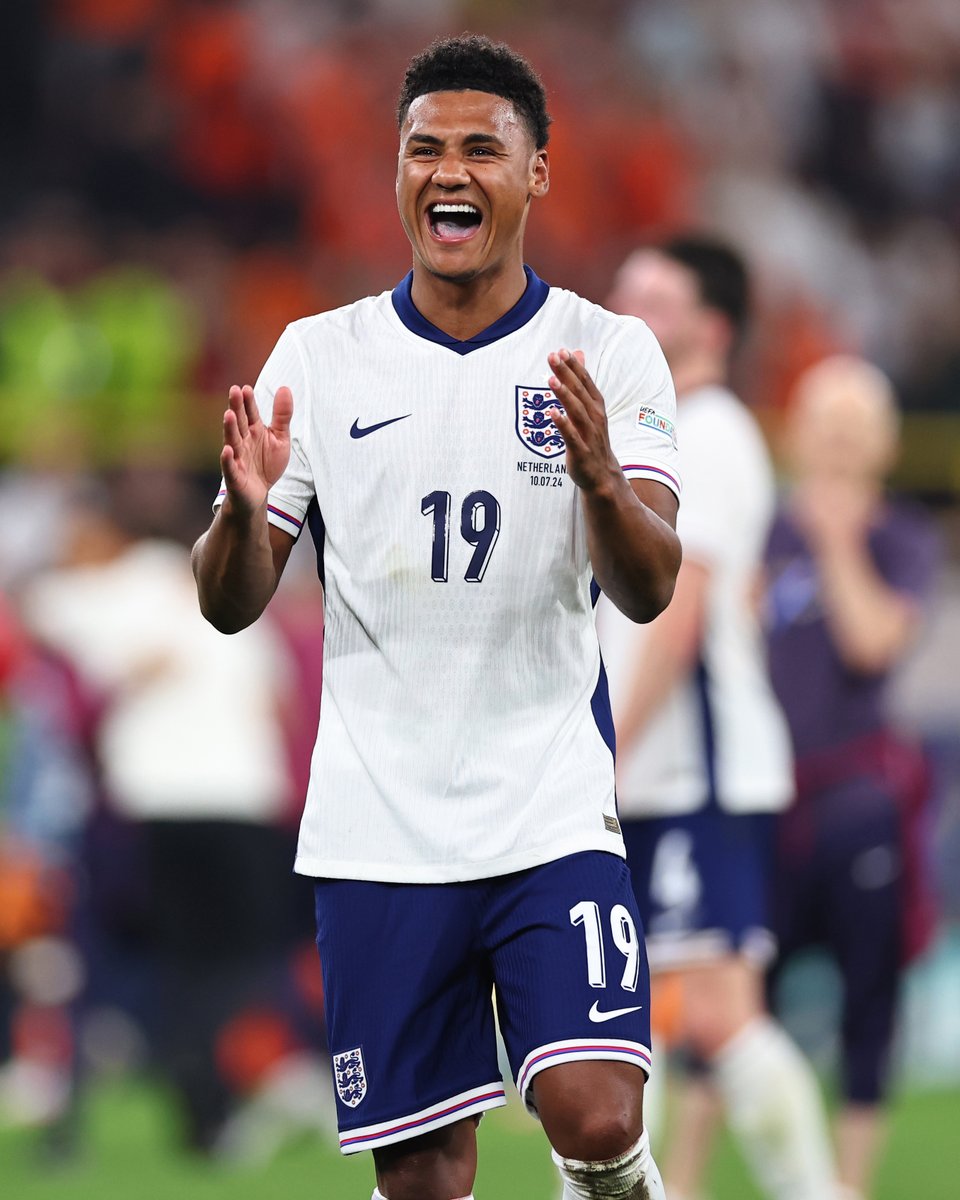 Unbelievable finish, Ollie Watkins 👏

#EURO2024 | #NEDENG