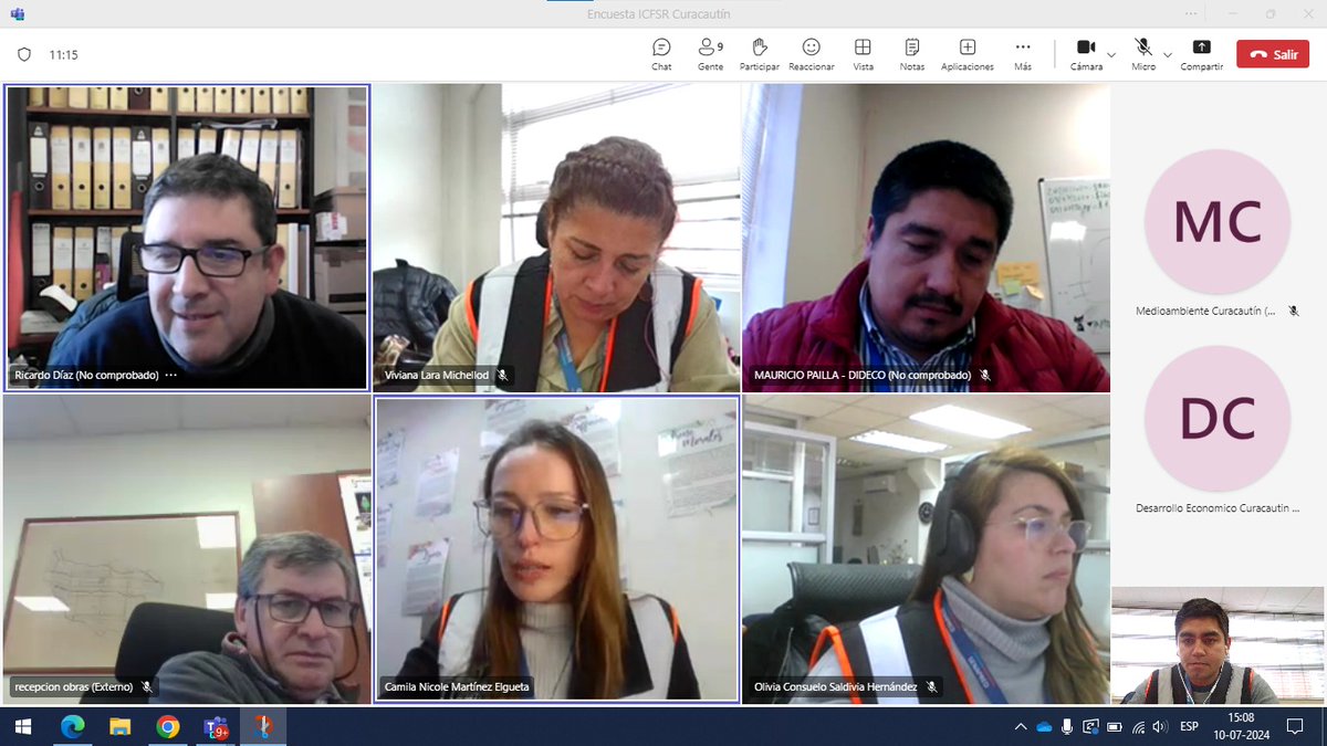Senapred's tweet photo. Equipo regional de #SENAPREDAraucanía asesora proceso de aplicación de encuesta de Índice Comunal de los Factores Subyacentes del Riesgo de Desastres #ICFSR, para las comunas de #Pucón y #Curacautín.
Este proceso representa una medida del nivel de riesgo comunal y considera el análisis de cuatro dimensiones: Ordenamiento Territorial; Gobernanza; Cambio Climático y Recursos Naturales; y Condiciones Socioeconómicas y Demográficas.