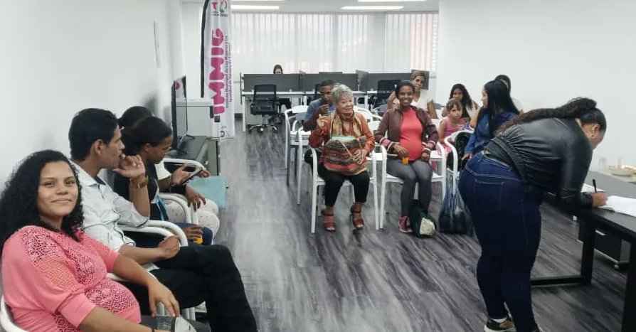 immig_ccs's tweet photo. Jornada de salud ginecológica a las mujeres de Caracas. Se realizaron diversas atenciones como citologías, ecografías pélvicas y mamarias, en el marco del Primer Vértice de la Gran Misión Venezuela Mujer.

@NicolasMaduro
@gestionperfecta
@afrikita_vargas

  #CuidadoFemenino🌸 https://t.co/edSBzTtJYt