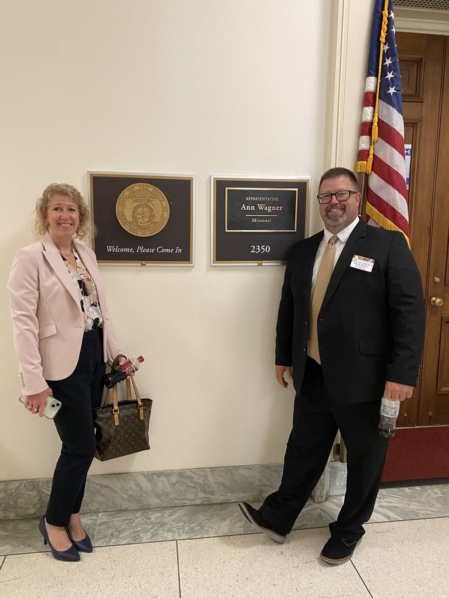 moasbo's tweet image. Mary Jo Gruber and David Buck in Washington D.C. visiting Missouri reps and senators #moasbo #masaleaders