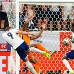 Photo by Steve C (@mostemax)