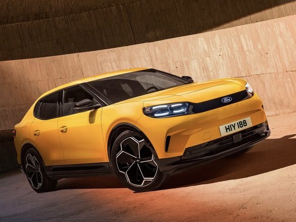 newotomobil's tweet photo. New Ford Capri...
#ford #capri 
#fordcapri 
#newfordcapri https://t.co/J4dwyhVglf