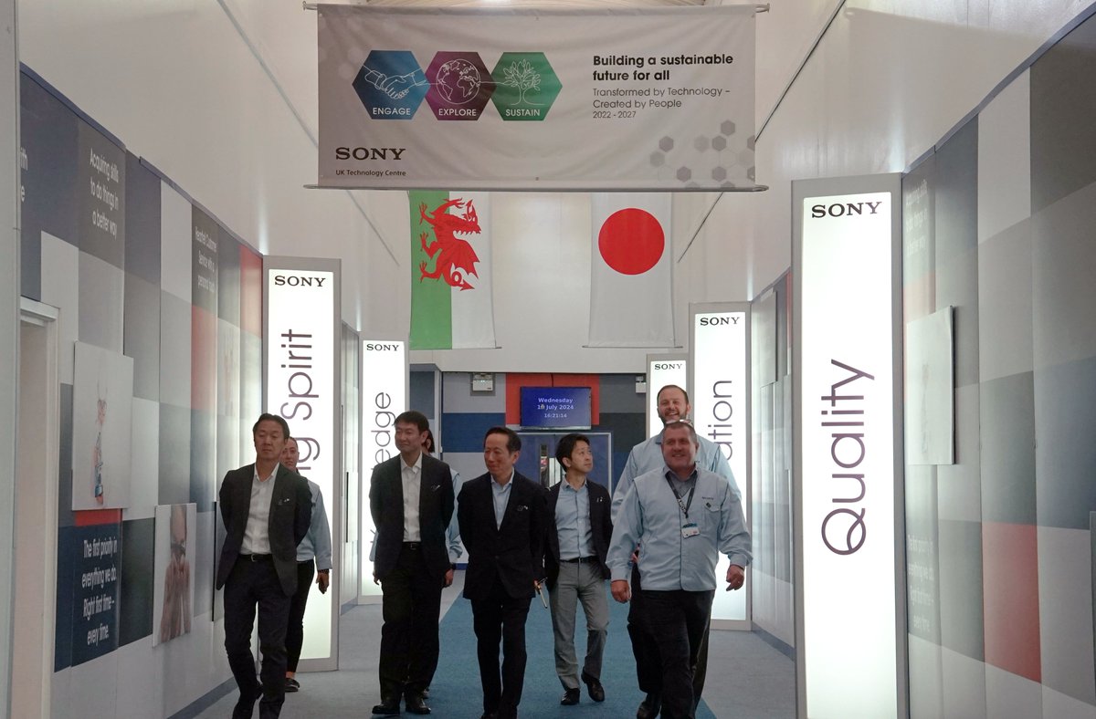 SonyUKTEC's tweet image. 🎉 This year marks a special milestone for us - we&apos;re celebrating 50 years of Sony in Wales and 30 years of Sony in Pencoed! To commemorate this, we had the honour of hosting a visit from some of our esteemed global team members today. #SonyInWales