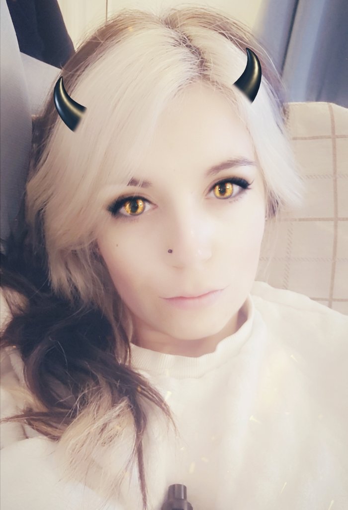 Lil_L_xo's tweet photo. Super tired + Super caffeinated = Devil Mode Activated...π
Until the inevitable crash at least
#devilfilter #devilmode #demonic #Snapchat #Snapchatfilter #alt #altgirl #altgirls #hornydevil https://t.co/NmgsjsaP9s