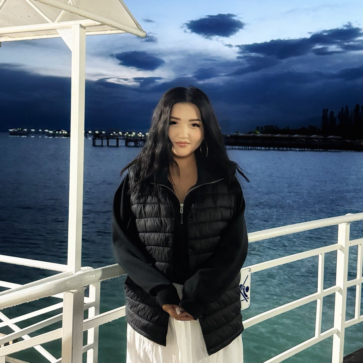 #НовыйАватарАанг 
Зацените фотку с классного отдыха 🥹🌊