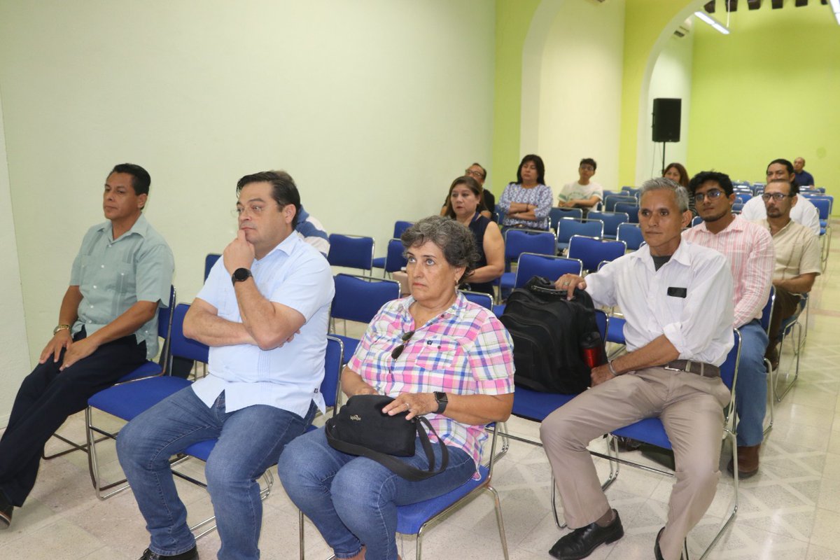ITPCampeche's tweet photo. LLa Mtra. Teresa Dolz Ramos, Comisionada de la #COTAIPEC, impartió la Conferencia “Clasificación de la Información” en el auditorio de la Casa de la Cultura Jurídica de la Ciudad de San Francisco de Campeche a la comunidad jurídica y al público en general de la Entidad. https://t.co/ku3xNwHqAd