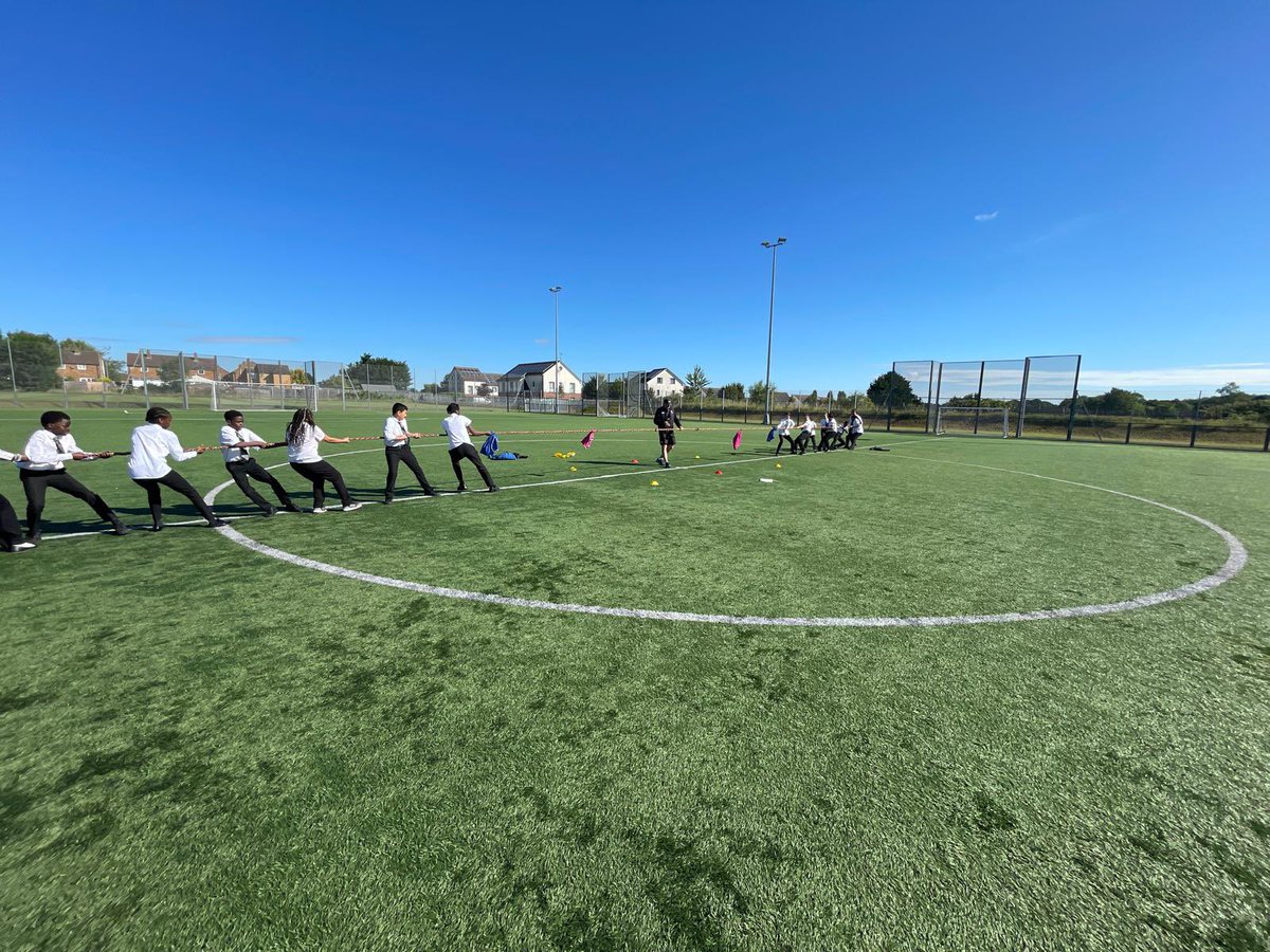 QES Luton Physical Education tweet media