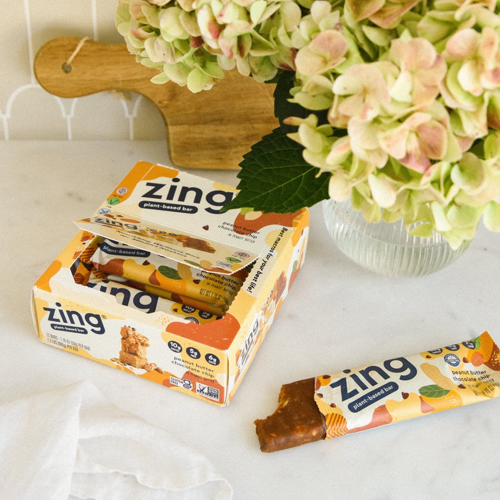 zingbars's tweet image. 🍫 Concerned about sweeteners? Our Zing Bars use less than 9g of sugar and are sweetened with responsibly sourced agave syrup, offering a nutritious, delicious snack. #HealthySnacks #NutritionBars
