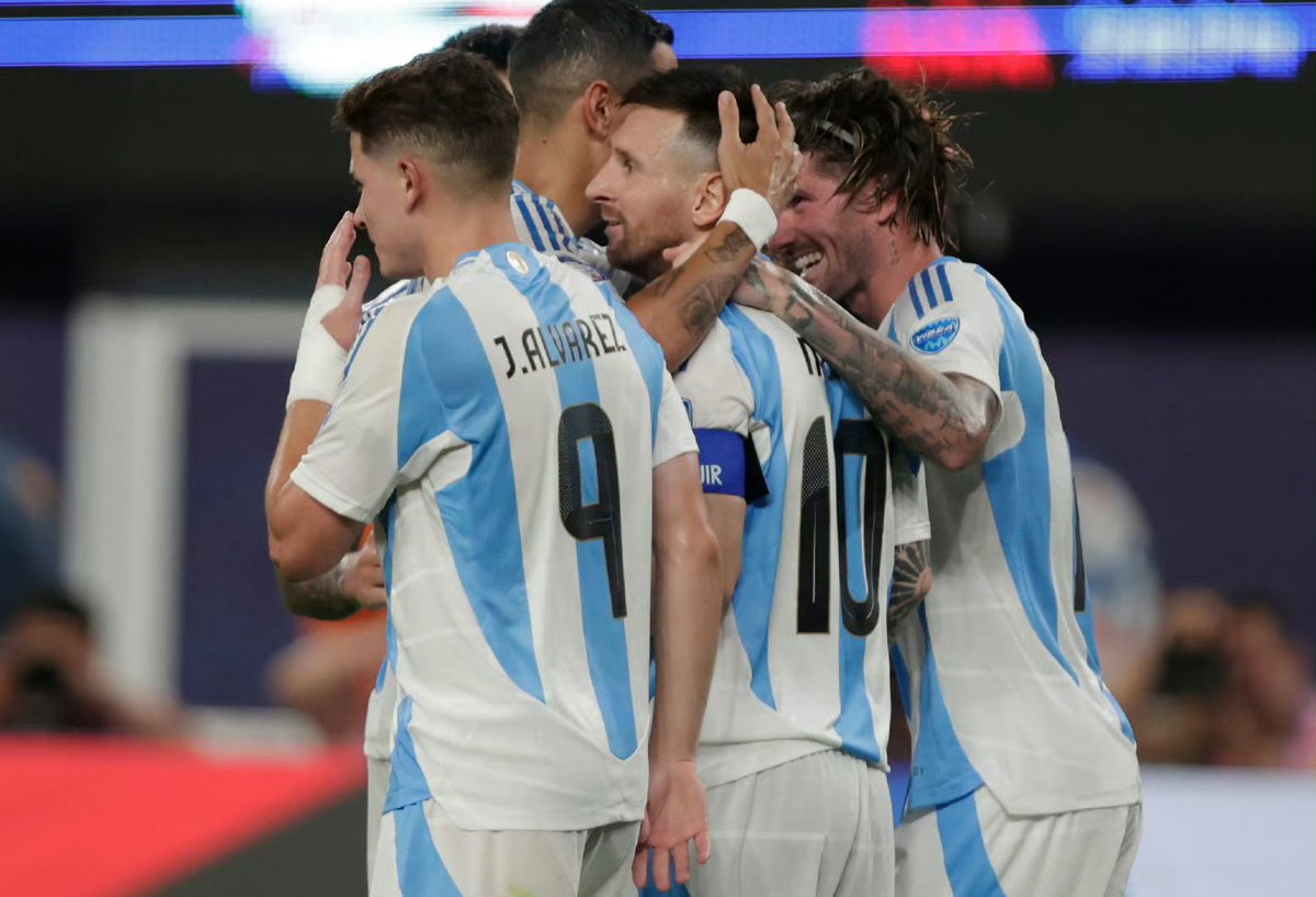 Just ended today’s work. Coming  here to cheer for the earlier victory to the final!BUT meanwhile what makes me so sad is I can’t make myself to witness the champion this time due to the tight work ddl by next Tuesday. I know it’s last Copa America to Messi…what a hug regret!!!!