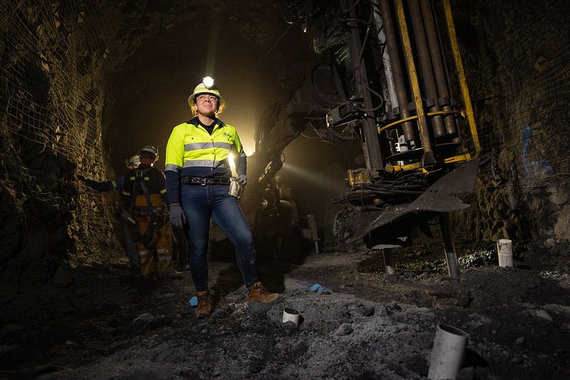 Recruitment_Ron's tweet photo. Are you an Experienced Underground Operations professional looking for a new challenge? Nevada Gold Mines is hiring an Underground Frontline Supervisor. Apply now:  👉 https://t.co/olFSKEMndq https://t.co/azvqSDKuGh