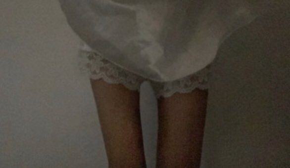oeaae_i's tweet photo. ↿ new intro ↿
 
▪05
▪he/him
▪BMI 23.6 goal 20.8
▪also $htwt
▪i play mc just saying
▪🌿
▪ocsd
▪i stole this shit from sorrow i'm sorry bae

♡\⟳  to be moots :) https://t.co/P2JkdDLyLv