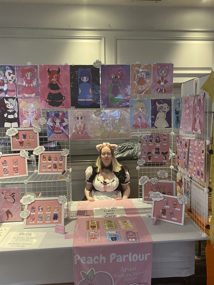 PeachParlourUK's tweet image. Thank you everyone for a wonderful convention this weekend! (Even though we got sick) Everyone was so kind to our 7 month old who we brought a long for day one and she was very well behaved 💖 hope to see you again next year! If you bought from us please show off in the comments!