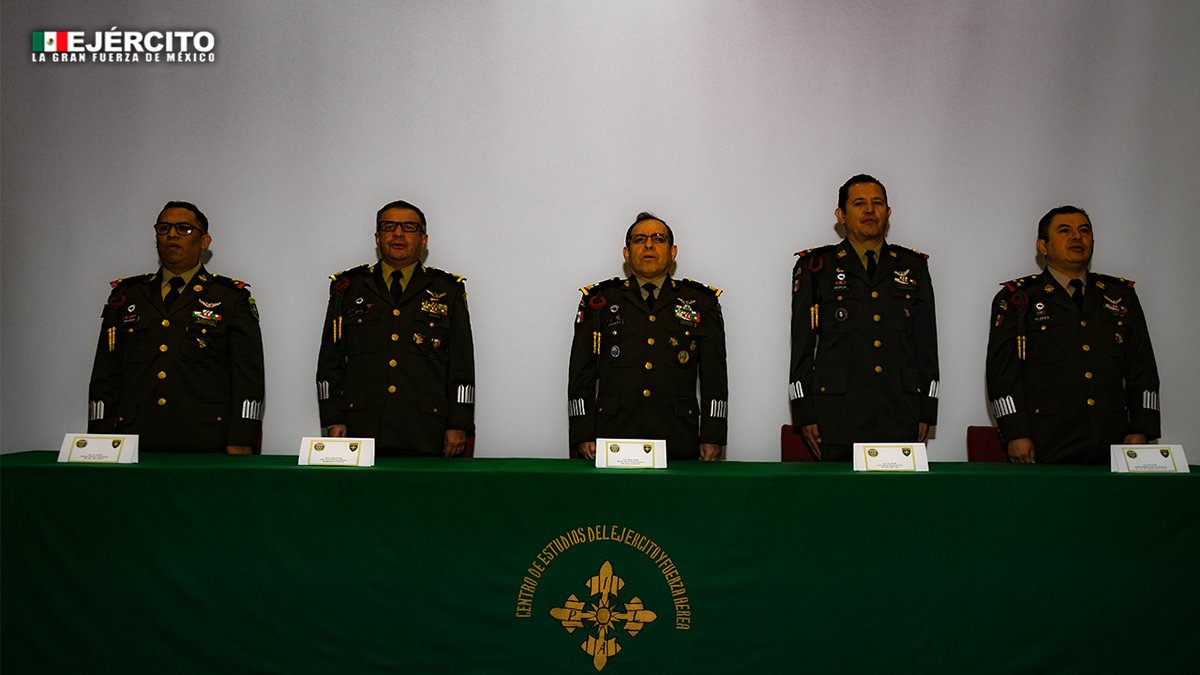 Defensamx1's tweet photo. “Excelencia educativa para servir a la patria”
Conmemoramos el XXIX Aniversario de la creación del Centro de Estudios del Ejército y Fuerza Aérea Mexicanos #CEEFA, donde hombres y mujeres continúan su desarrollo profesional para el desempeño de funciones en las áreas de administración de recursos humanos, inteligencia, logística y administración militar. #Tacubaya, #CDMX
#EjércitoMexicano #FuerzaAéreaMx #UnidosSomosLaGranFuerzaDeMéxico