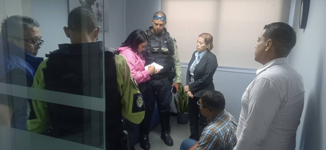 Policía Municipal de Sucre / Miranda tweet media