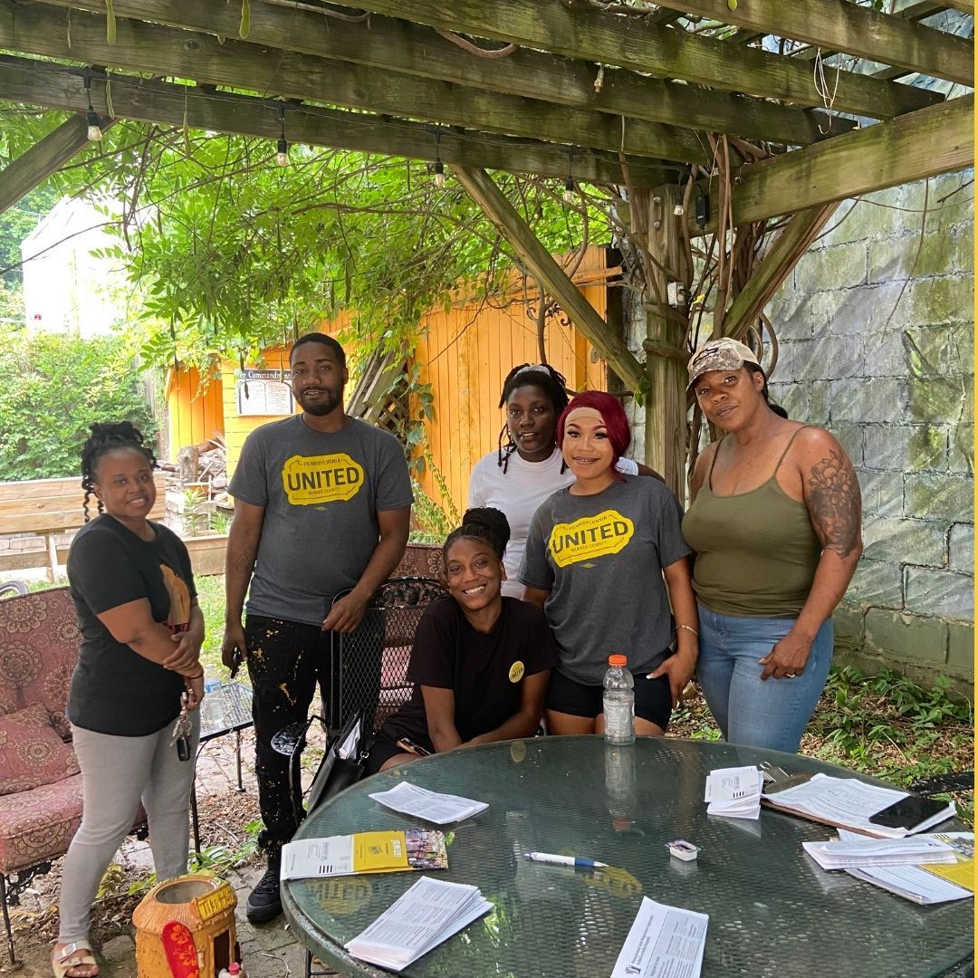 BeaverUnited's tweet photo. Thank you to everyone who came out yesterday to demand safe housing for ALL! We collected over 100 signatures to demand sanitary and clean living conditions for renters in Aliquippa. Read the whole story here: https://t.co/Cd1oXjBwDI https://t.co/3UPpLO1qXM