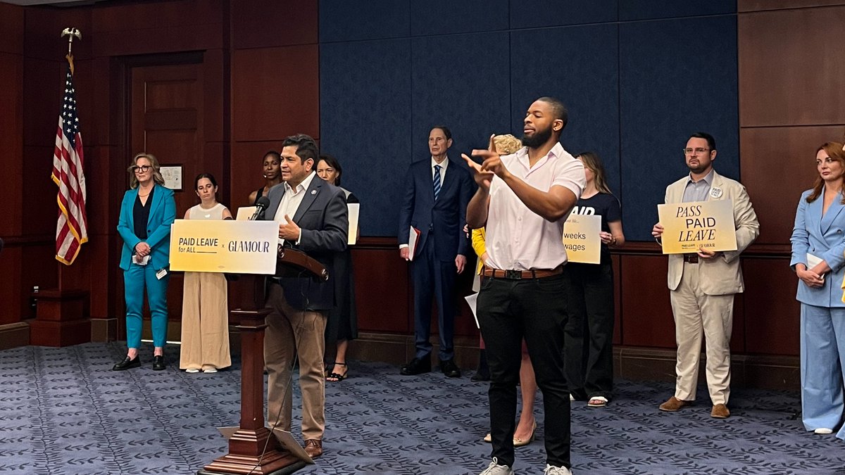 CLASP_DC's tweet photo. Everyone should have access to paid family and medical leave -- to care for their children, families, and themselves! It's time now for #PaidLeaveForAll  #NoPaidLeaveCostMe https://t.co/2QdraH3WnW