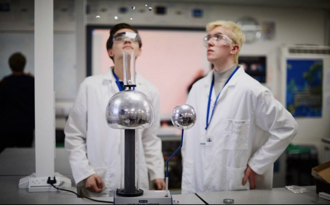I’m recruiting! A fantastic opportunity to join Sunderland Sixth Form at <a href="/sunderlandcol/">Sunderland College</a> as a Lecturer &amp; Programme Leader in A-Level Mathematics &amp; Physics - all applications &amp; enquiries welcomed.
Visit sunderlandcollege.ac.uk for details #hiring #recruiting #mathematics #physics