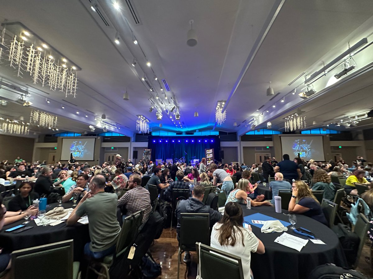 ColoradoStateU's tweet photo. A big welcome to the Modern Band Summit, a three-day conference for music educators from all over the country to come together to learn, teach, play music, and experience Music Will's modern band curriculum ๐ผ๐ถ #FoCoMusic https://t.co/enAz56YZfJ