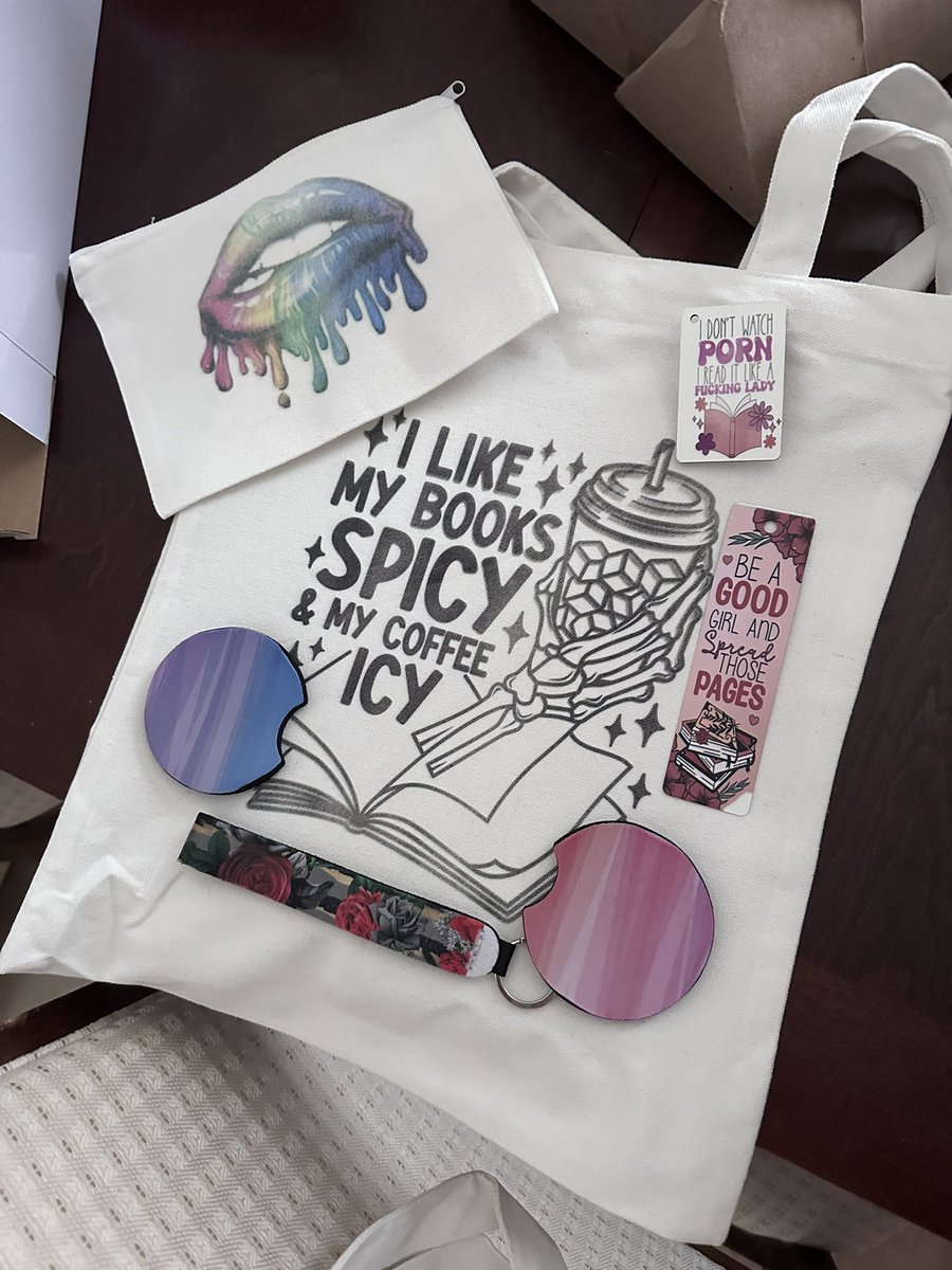 We’ve been busy here at FreaksDesign with this Smut boxes. You still have time to order yours today! Head on over to our TikTok shop 😈😈