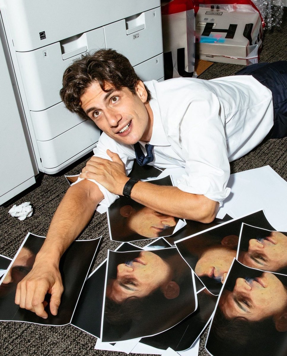 aemisias's tweet photo. Jack Schlossberg for a Vogue photoshoot. I can’t stop looking at these. I’m sorry, but I’m on my knees 🧎‍♀️ https://t.co/8UhMKn1dQr