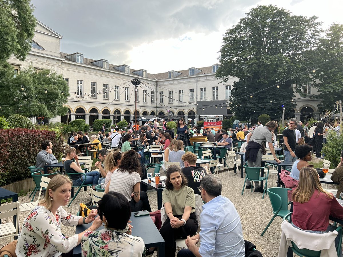 damor301008's tweet photo. Festival vibes at the Onchain Games Meetup 🍻 https://t.co/FZKKCO1s6H