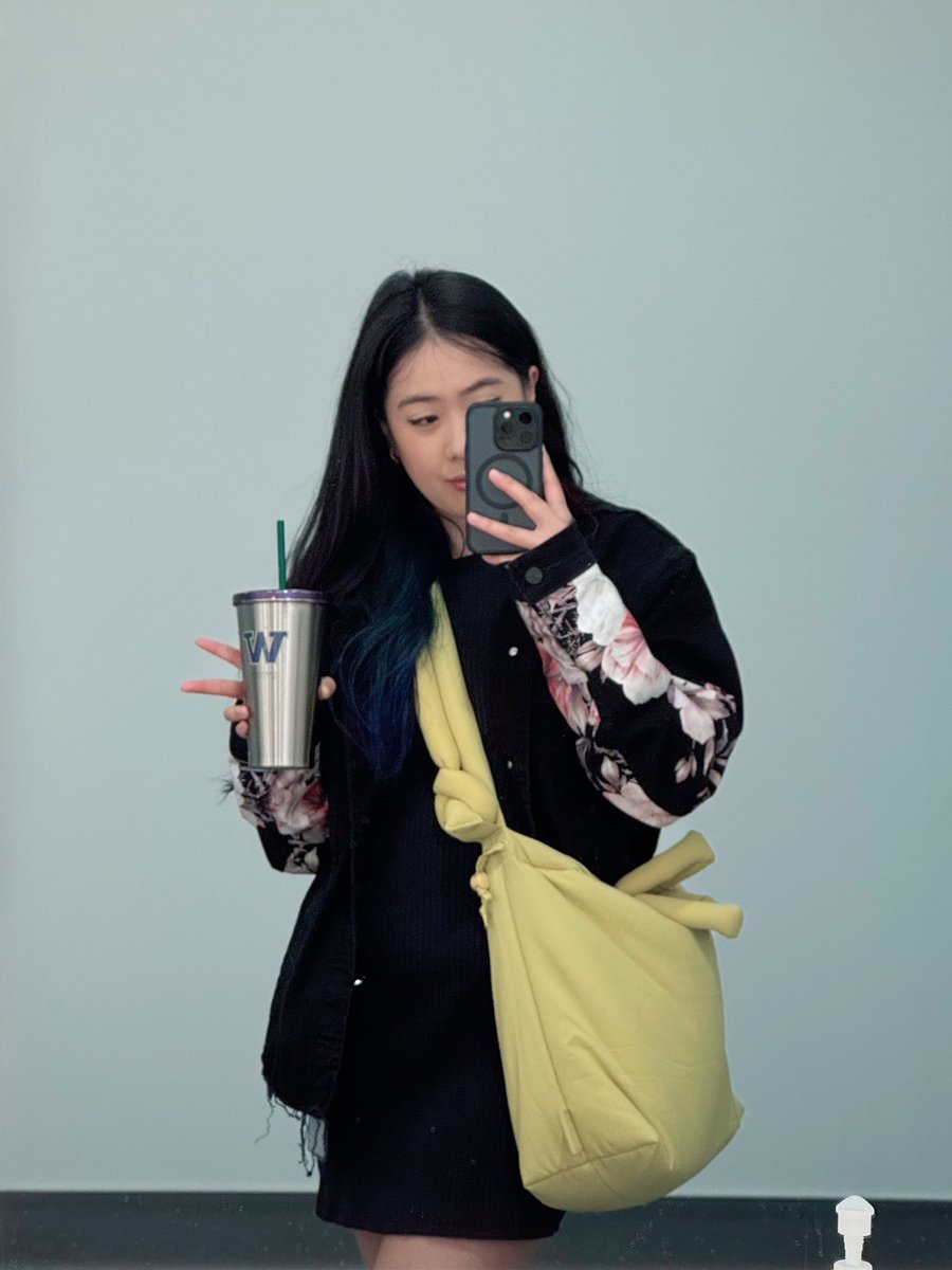 annie r u ok? tweet media