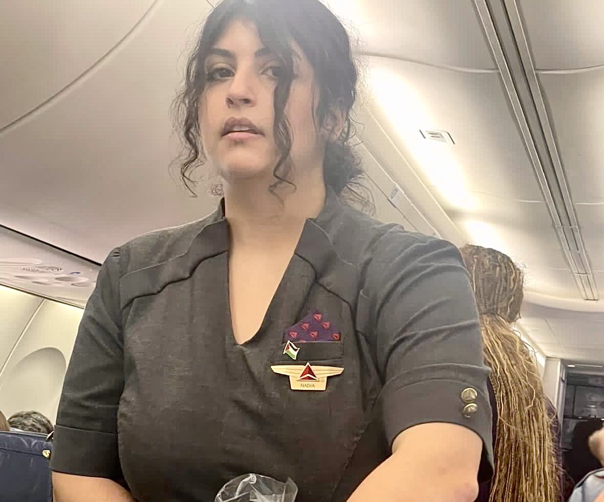 Oli London tweet media