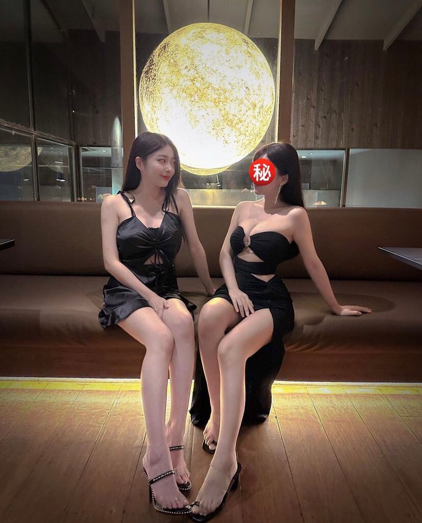 看大家都在發我也發放看好了
168
45
32c
喝一點點🤏酒會變色
會有人要約我嗎😳