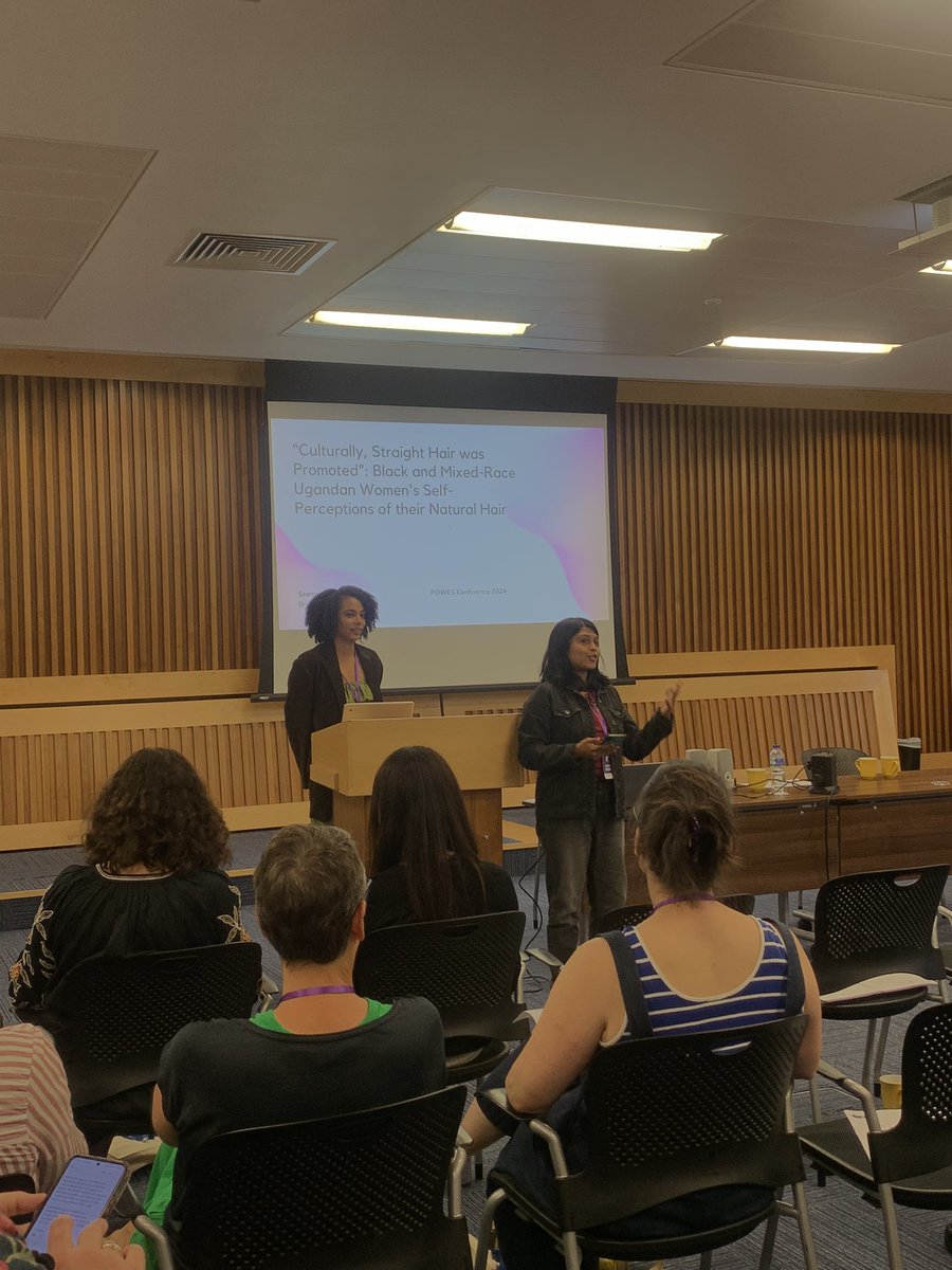POWES_BPS's tweet photo. Ssanyu Kayser is the winner of this year’s spotlight prize on race and racism 🏆 Their research focuses on Black and Mixed-Race Ugandan Women’s Self-Perceptions of their Natural Hair! 

Congratulations, Ssanyu - an excellent and very important piece of work 💜 https://t.co/80NZiaAQbB