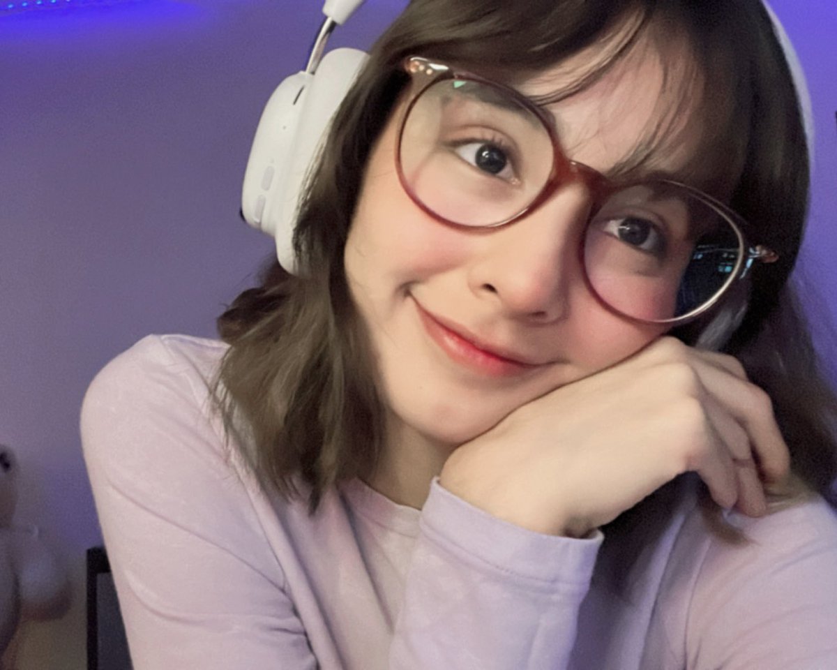 rubyqon_'s tweet image. 3er día en extensible &amp;lt;3 twitch.tv/rubyqon?lang=e…