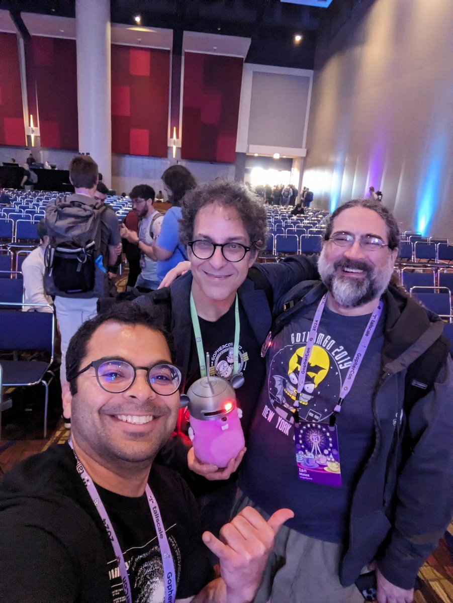 Arjun1Malhotra's tweet photo. 3 makes it much better.
Oh! Sorry I meant 4
@deadprogram @ianfoo 
#Gophercon2024 https://t.co/Pf0A92aeAR