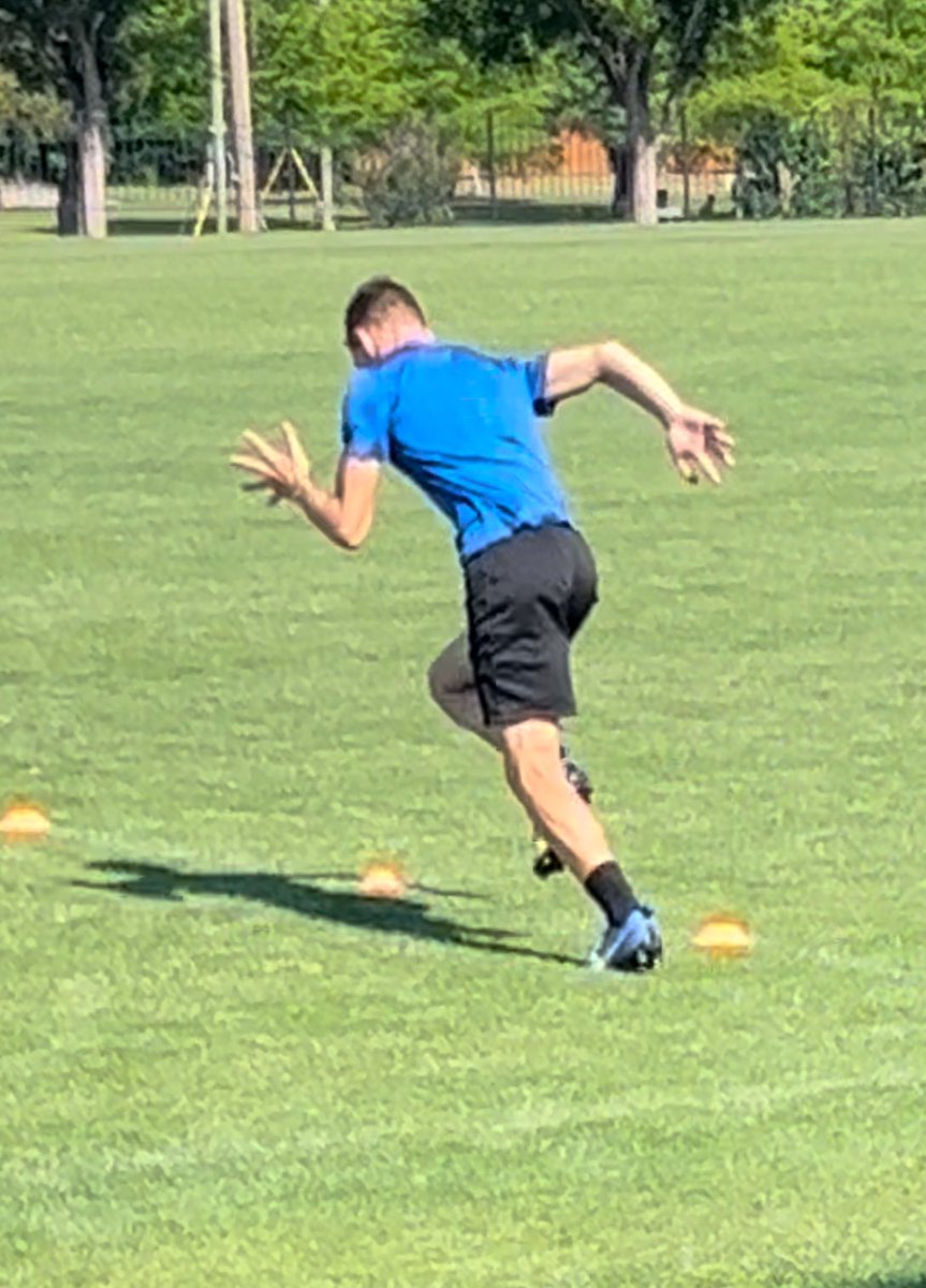 21.1 MPH 💨 💨 💨 

8th grade season loading…..