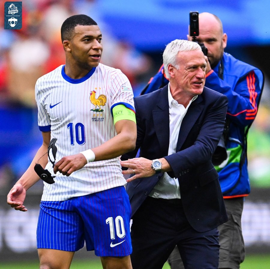 Footballogue tweet media