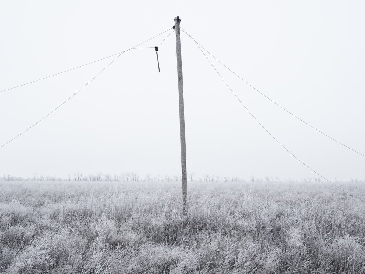 maximdondyuk's tweet photo. The series showcases the troubling and troubled land­scape of Ukraine’s liberated territories devastated by the war. A project I’ve been immersed in for the past two winters. Minefields, frost, loneliness, emptiness - each image reflects a meditative state. https://t.co/joHvAgSR1q