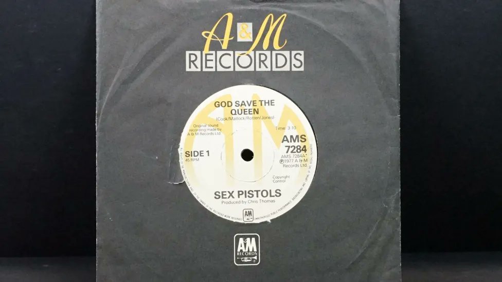 PunKandStuff's tweet photo. Sex Pistols 'God Save The Queen' on A&amp;M

Sold at auction today for £24,320.............. https://t.co/zcEeHl1DFI