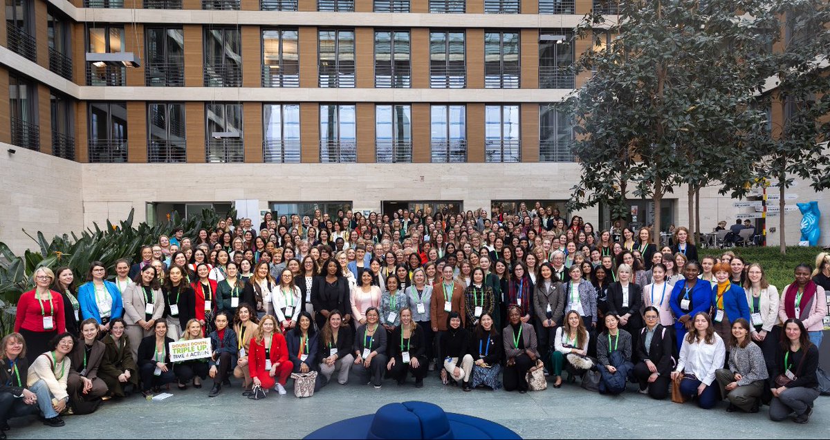 GloryOguegbu's tweet photo. The energy of 1000 plus women is palpable! Such an honour to deliver the #keynote address at the Women in Energy event on the invitation of the German Federal Ministry for Economic Affairs and Climate Action which held at the German Federal Foreign Office, Berlin, Germany.

👇👇 https://t.co/nSmjCKjGB0