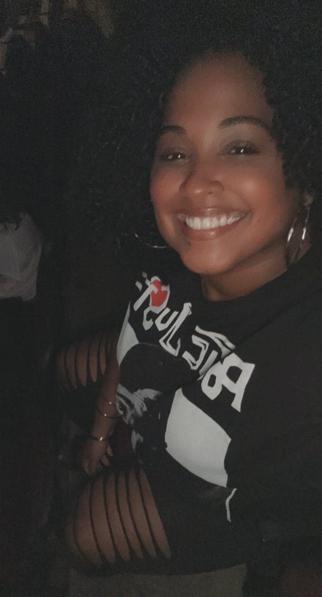 Beautymark_99's tweet photo. Y’all, @JanetJackson was so good last night! Love her ♥️ #TogetherAgainTour #SisterDate https://t.co/47QCNSRv22