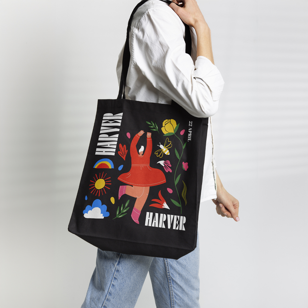 harverstudio's tweet photo. Add elegance to your style with eye-catching handbag models created with Harver Studio's unique design approach. Perfectly combining both aesthetics and functionality, these bags will draw attention to you in the environments. Contact us via DM for ordering. https://t.co/zDTXDrADm8
