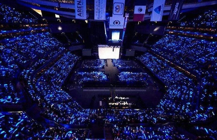 Alyelfcloud9's tweet photo. Everlasting friends ELF es nuestro y de nadie más y somos el mar azul de Donghae y Super Junior 💙 

This is PLAGIARISM @weverseofficial
#EVERLASTINGFRIENDS #ELF is Super Junior fandom's name
#SAPPHIREBLUE is Super Junior official color https://t.co/PZYJsL6kmR