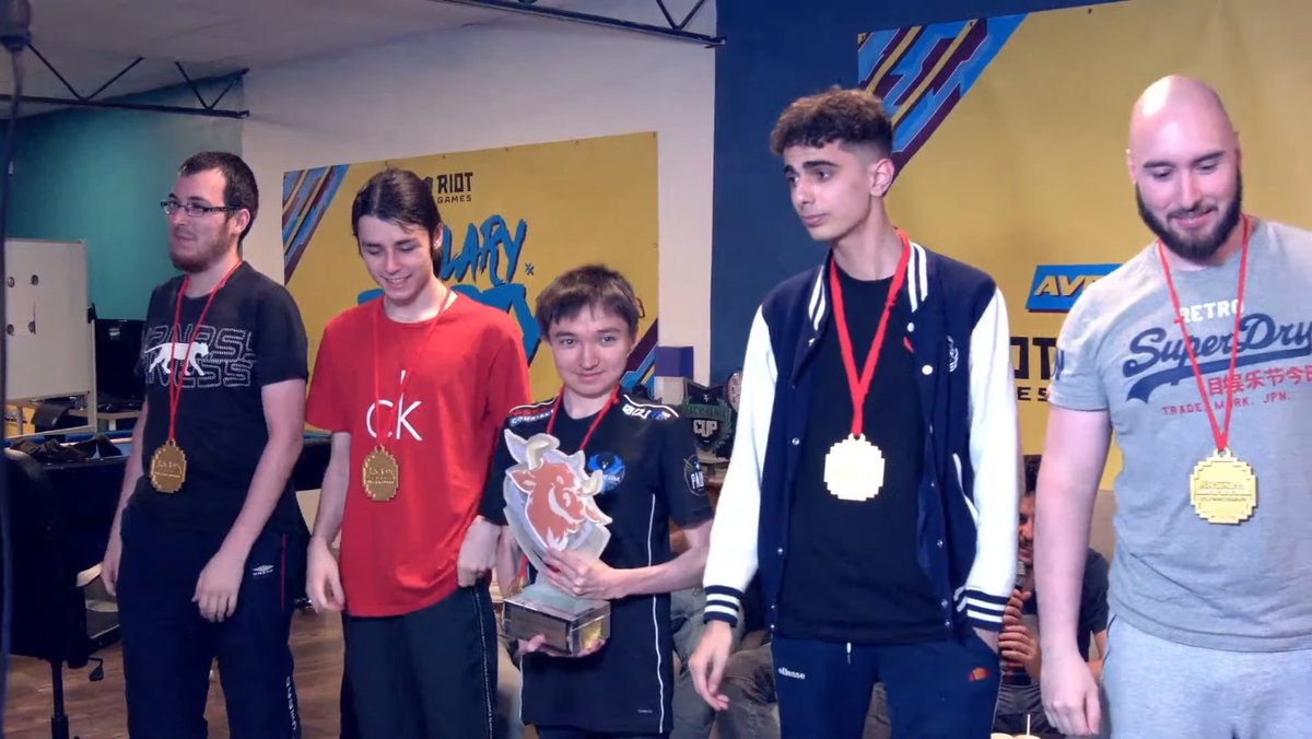 Ouiouisweat's tweet photo. @SolaryTV @AbiouLucas @Esport_ALDI #ALDITIME #SLYWIN https://t.co/3hGxKVjou5