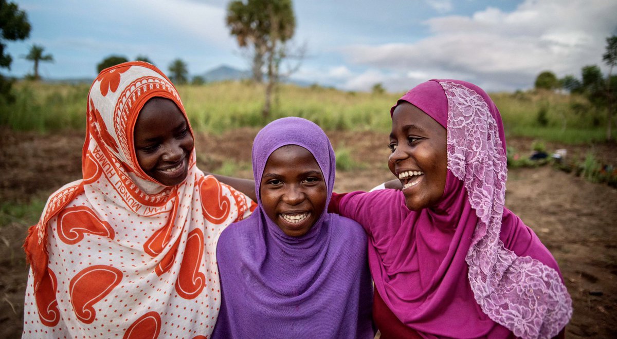 MarkB_Schreiner's tweet photo. When girls do better, 
we all do better.

👏 Kudos #Canada 🇨🇦 for new investment of $14.7m advancing #SRHR of #adolescent girls in Tanzania 🇹🇿

@UNFPATanzania &amp; @UNICEFTanzania delivering together to promote #GenderEquality &amp; empower girls 🙌

@CanadaDev @CanadaTanzania https://t.co/ckaiWzfGni