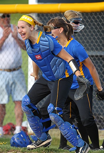 CMH Fastpitch tweet media