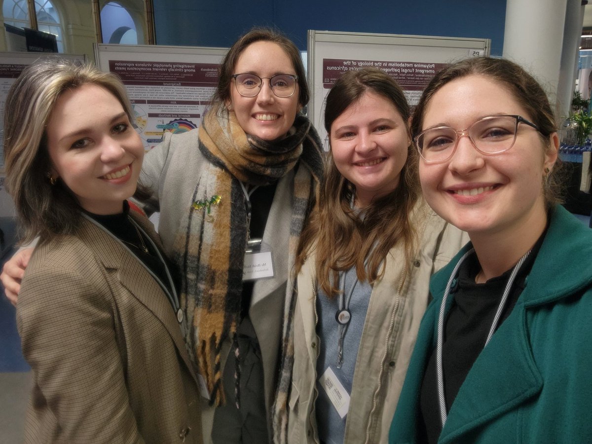 steffen_heidi's tweet photo. A wonderful first day at the #Aidsmycoses Workshop!!

@ekoroleva98 whoop! https://t.co/72El2a7q1L